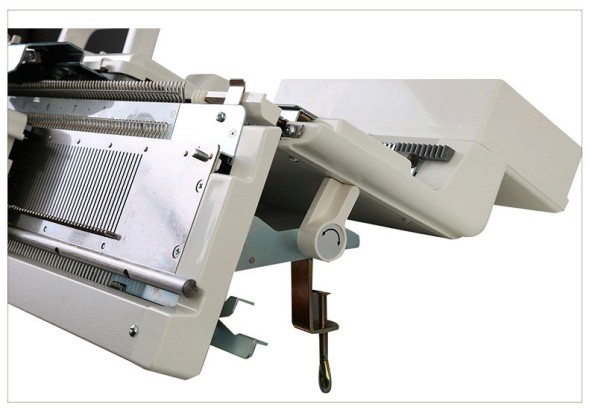 SRP60N Нижняя (вторая) фонтура для вязальных машин Silver Reed