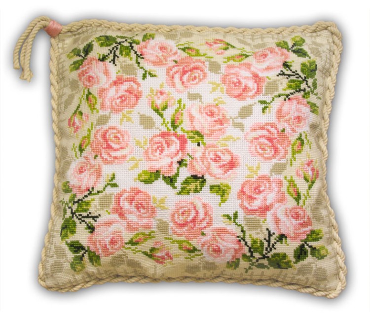 Набор для вышивания риолис 720 подушка с розами, 40*40 см