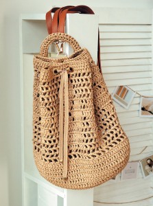 Вяжем крючком элегантные сумки
