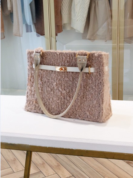 Вяжем крючком элегантные сумки в Керчи