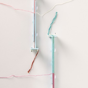 Устройство для изготовления браслетов Clover